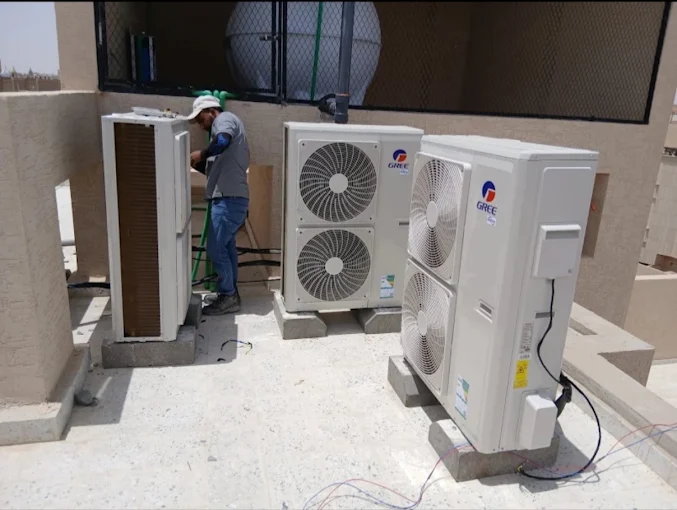 AC rooftop installation service in Riyadh